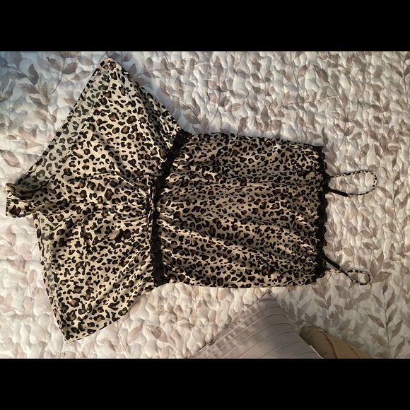 Leopard Print, Shortie 1-Piece P.J. - Picture 7 of 10
